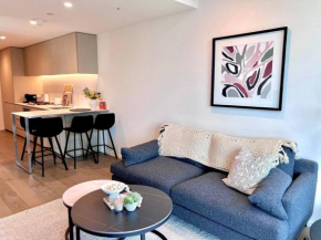 Entire 2 Bed In Southbank, Australia